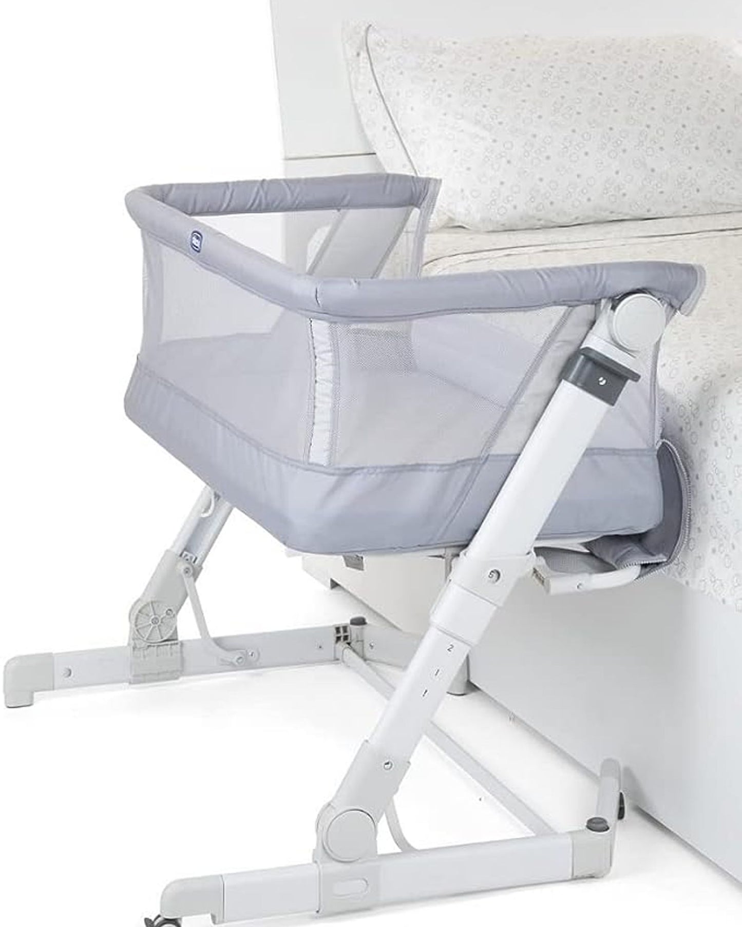 سرير الأطفال المشترك القابل للطي من Chicco Next2Me - رمادي ضبابي - CH79299-72