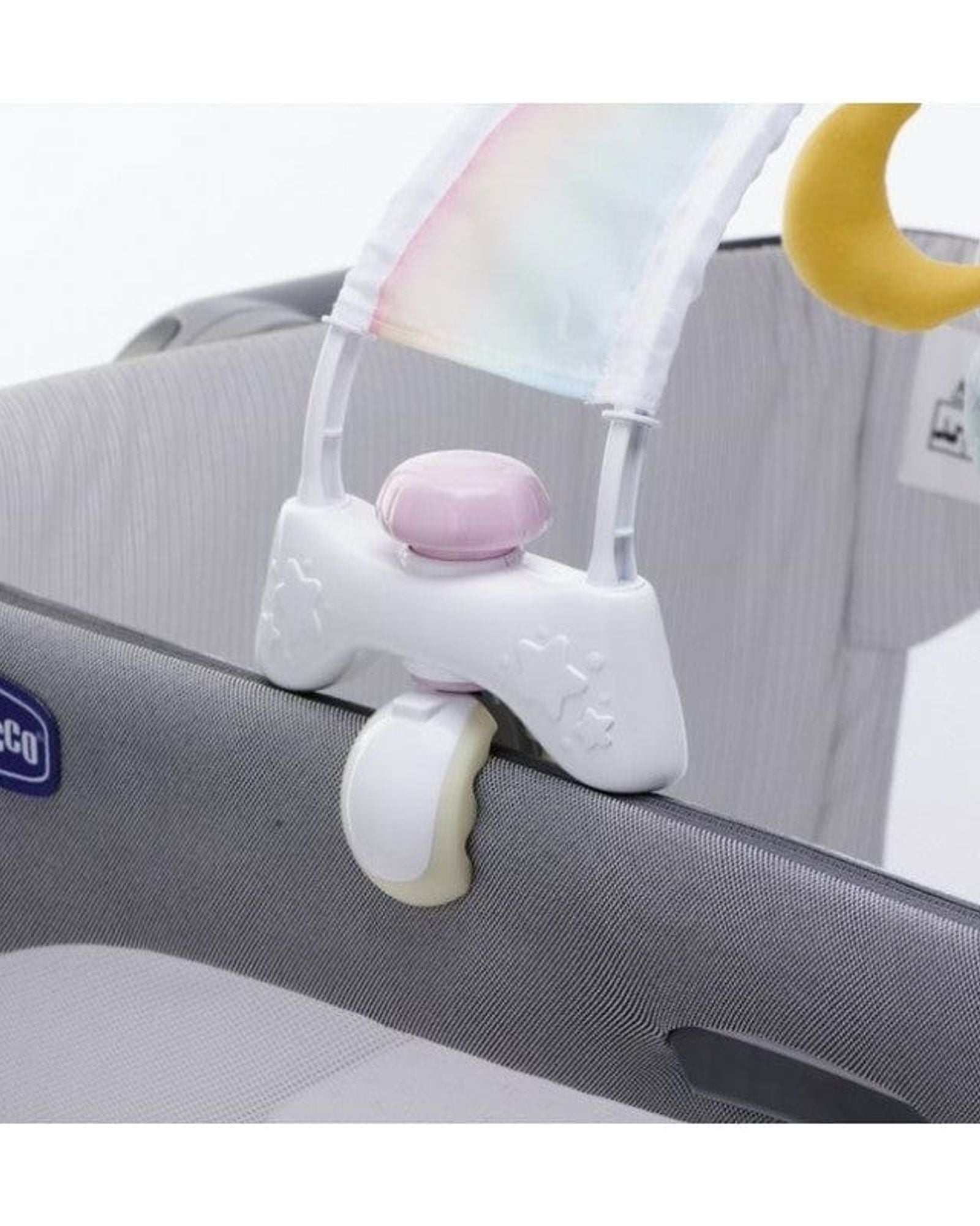 لعبة سرير قوس قزح وردي