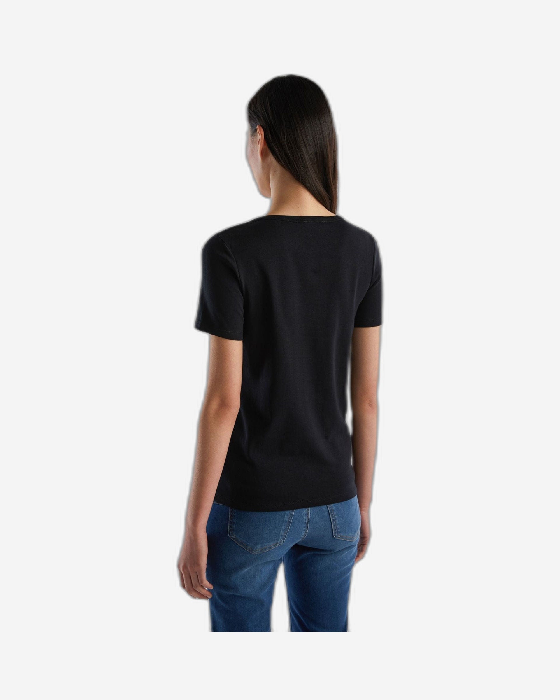 تي شيرت مصنوع من القطن بنسبة 100% مع شعار مطبوع لامع