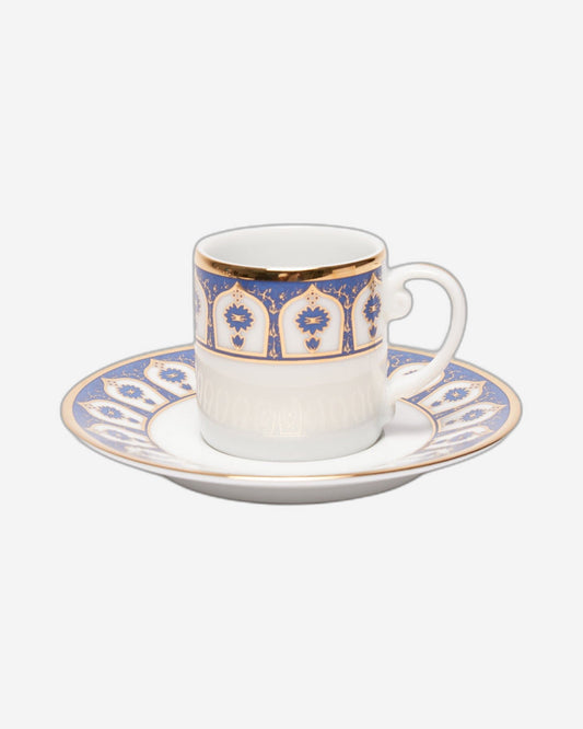 كوب قهوة إسبريسو مع صحن من دانكوتوا باندورا، 6 قطع