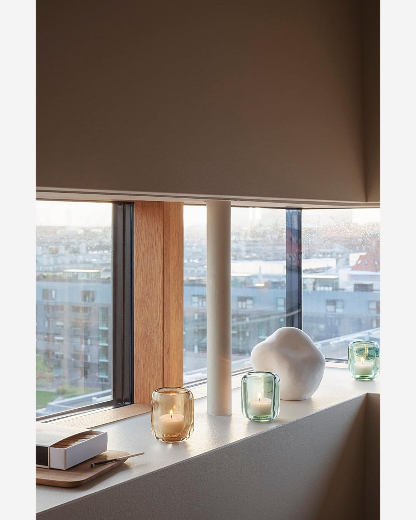 إيفا سولو 571395 حامل شموع صغير من خشب البلوط، بني