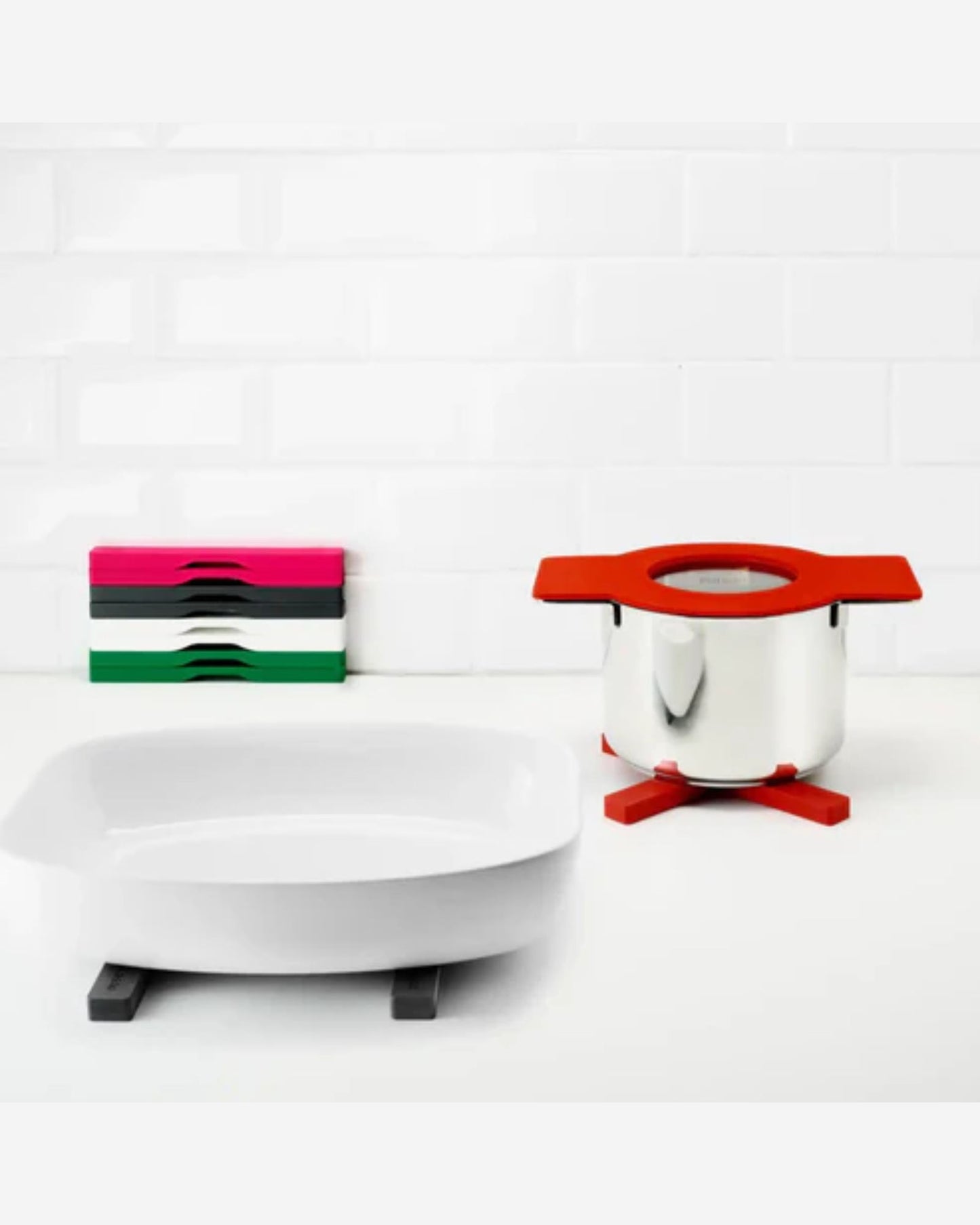 إيفا سولو 530763 حاملان مغناطيسيان للشوكولاتة