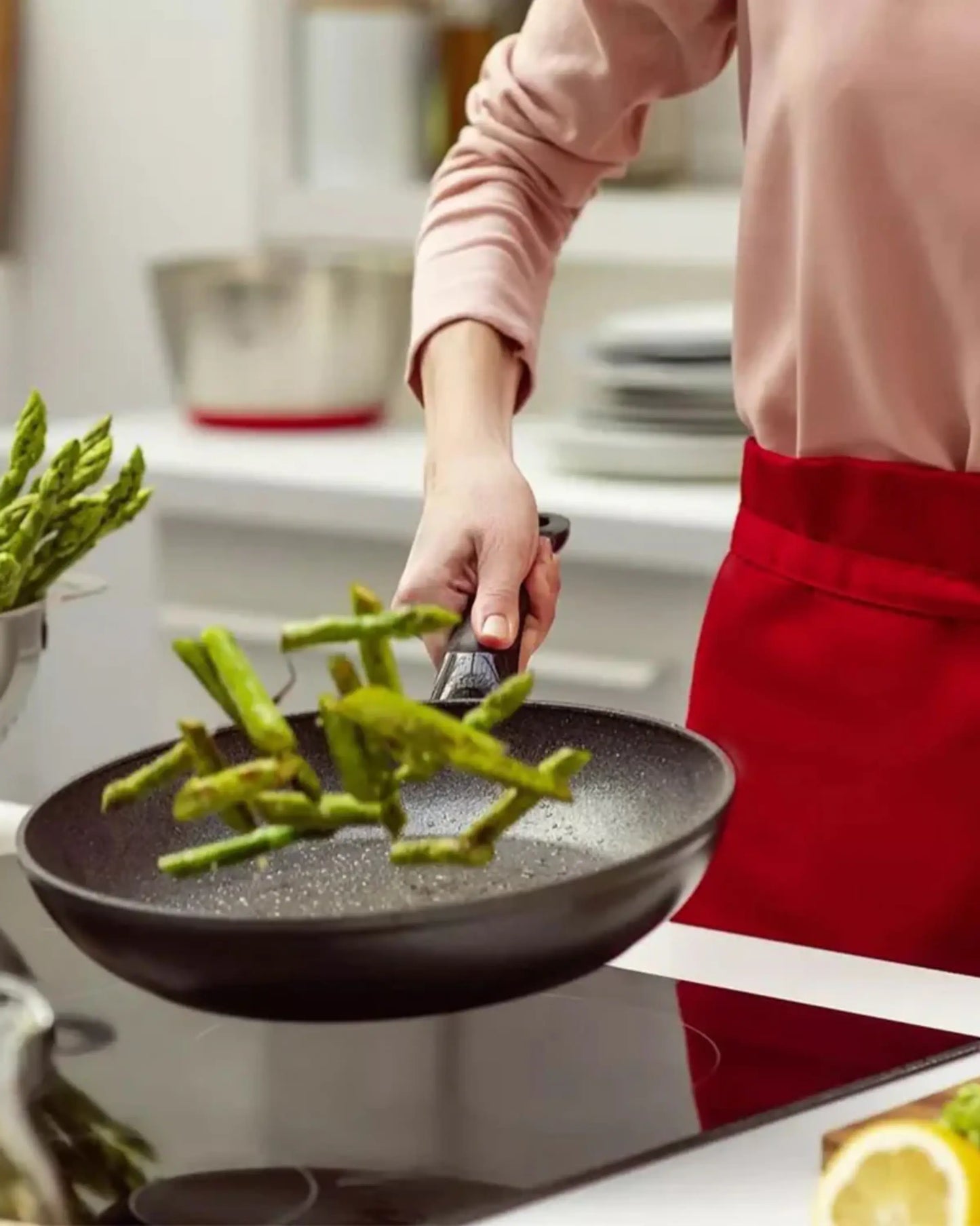 Fissler Adamant Comfort & Classic Nonstick Pan Set 28 cm + 24 cm with Glass Lids