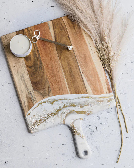 لوح لين وليانا كبير جدًا من خشب الأكاسيا المزخرف بالراتنج باللون الأبيض