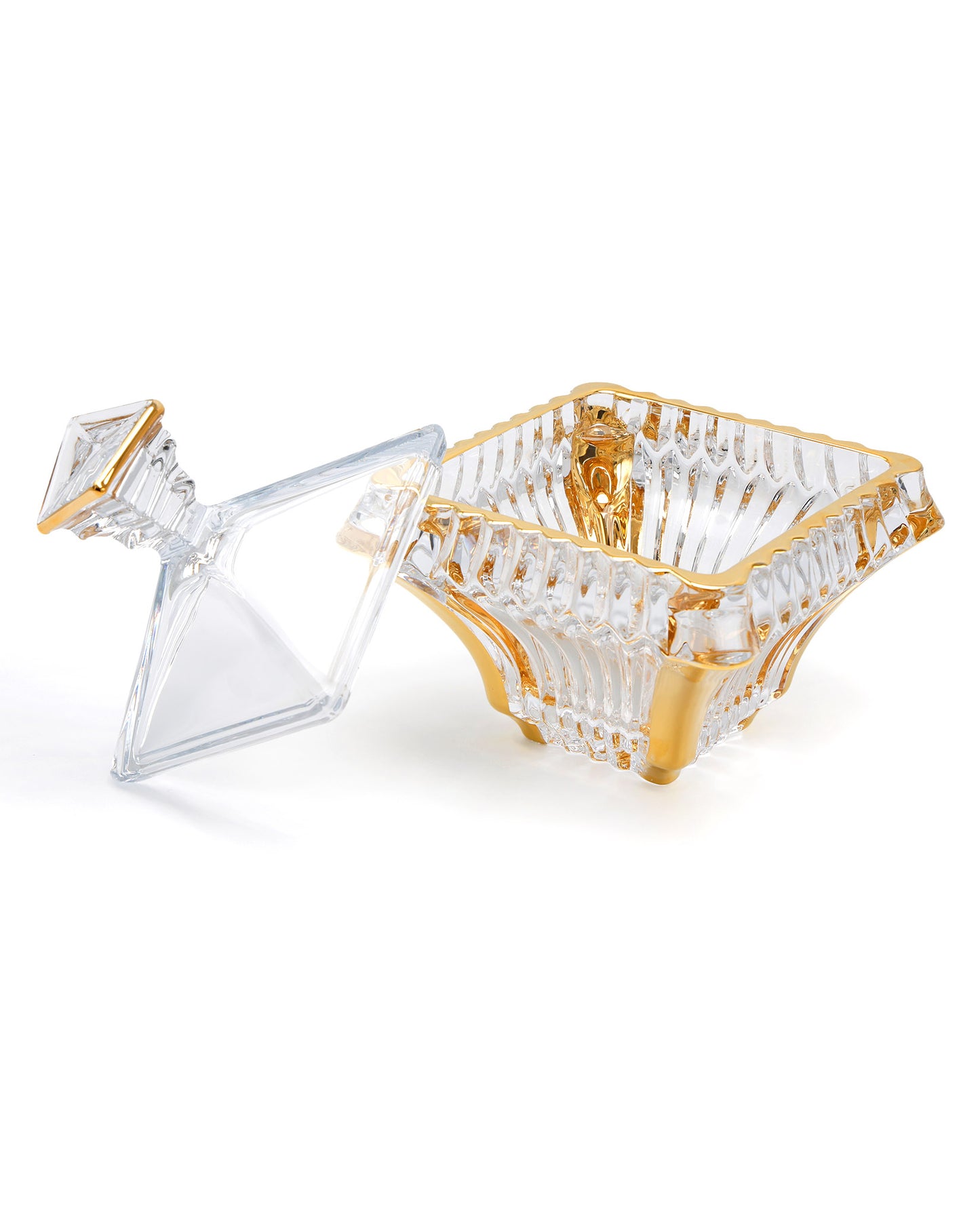 صندوق كبير من كريستال بوهيميا براغ 193 مع كريستال ذهبي خالٍ من الرصاص