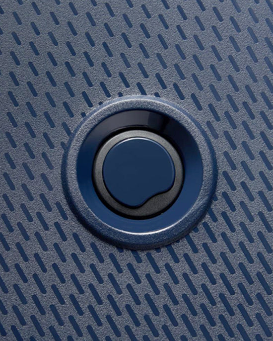 مجموعة حقائب سفر ديلسي باريس بيلمونت، ثلاث حقائب