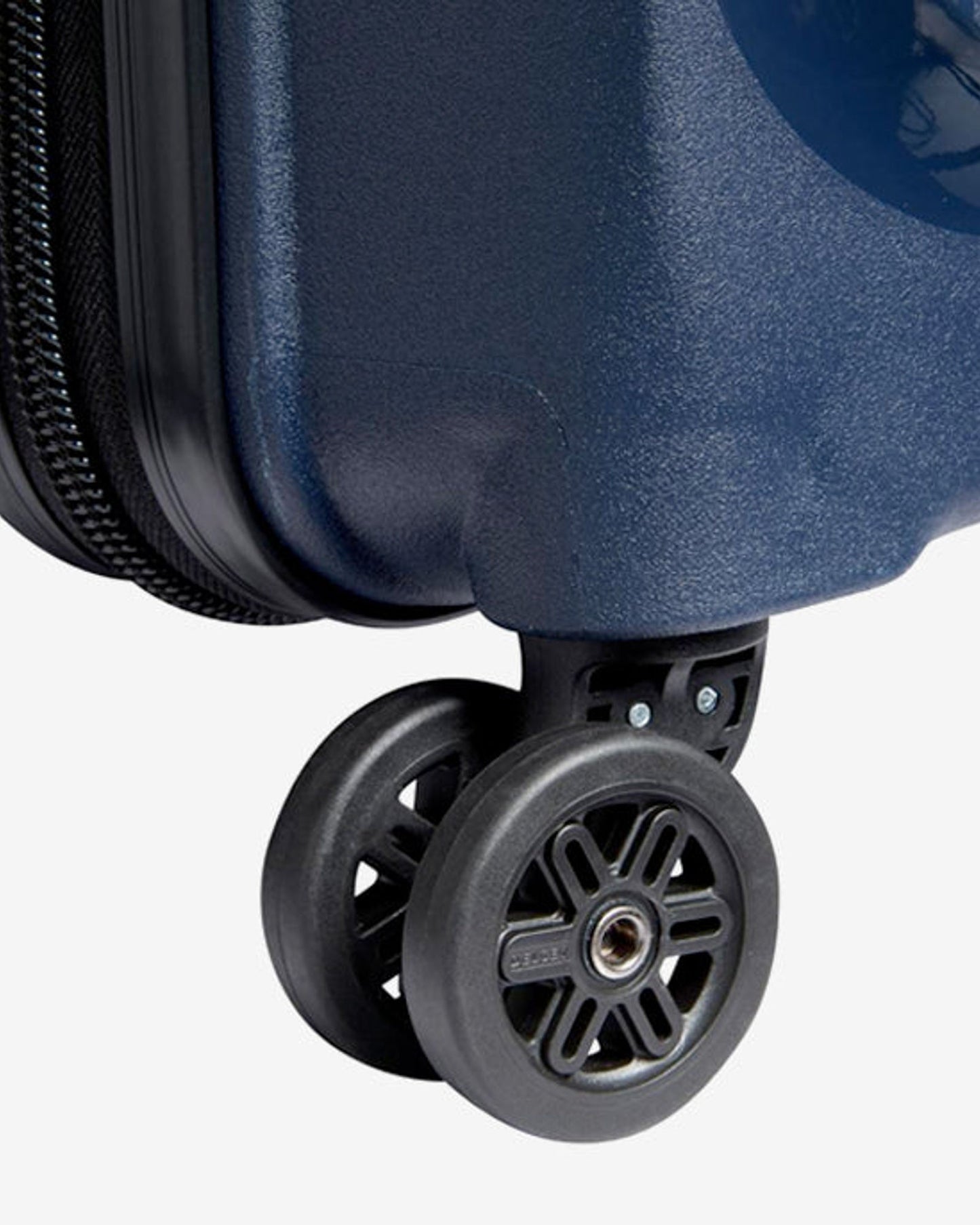 مجموعة حقائب ديلسي باريس بلمونت بلس غير القابلة للتوسيع، مكونة من قطعتين، مع حقيبة ظهر مريحة مجانية