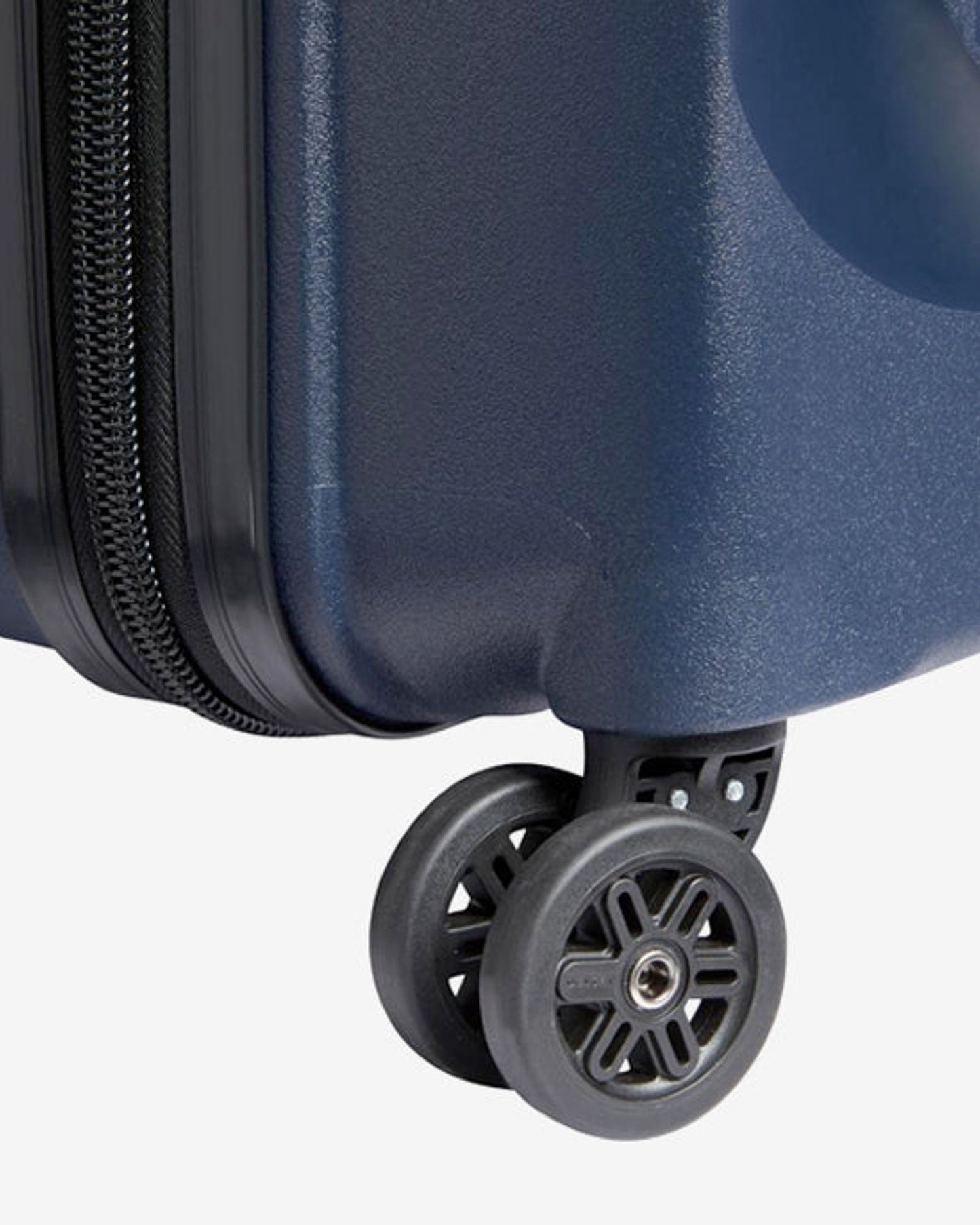 مجموعة حقائب ديلسي باريس بلمونت بلس غير القابلة للتوسيع، مكونة من قطعتين، مع حقيبة ظهر مريحة مجانية