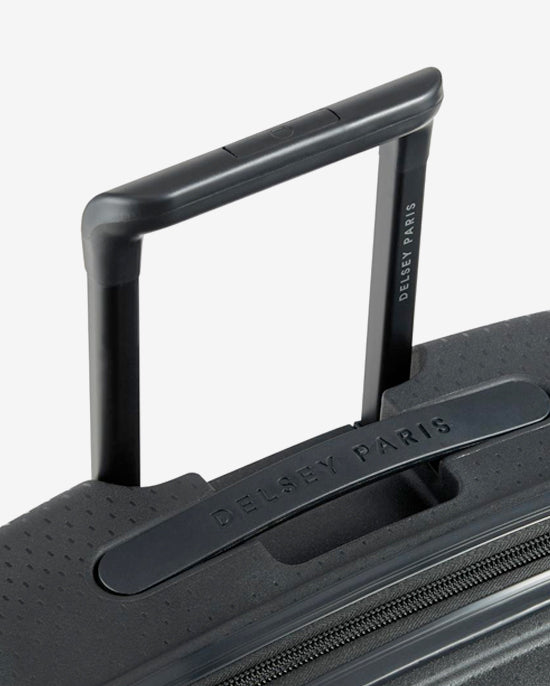 مجموعة حقائب ديلسي باريس بلمونت بلس غير القابلة للتوسيع، مكونة من 3 قطع + حقيبة ظهر مريحة مجانية