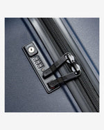 مجموعة حقائب ديلسي باريس بلمونت بلس غير القابلة للتوسيع، مكونة من 3 قطع + حقيبة ظهر مريحة مجانية