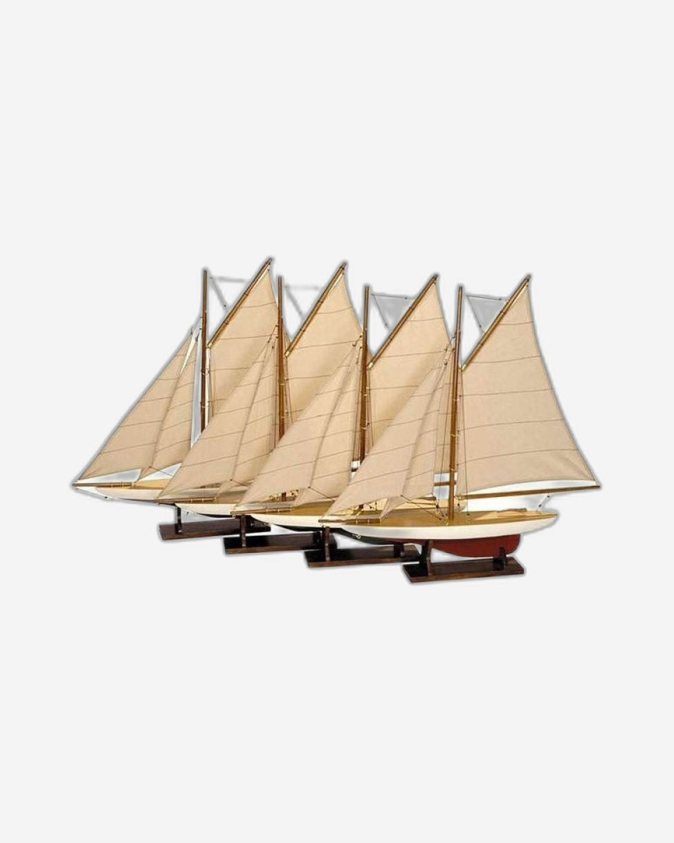 مجموعة يخوت البرك الصغيرة من Authentic Models - 4 قطع - AS057A