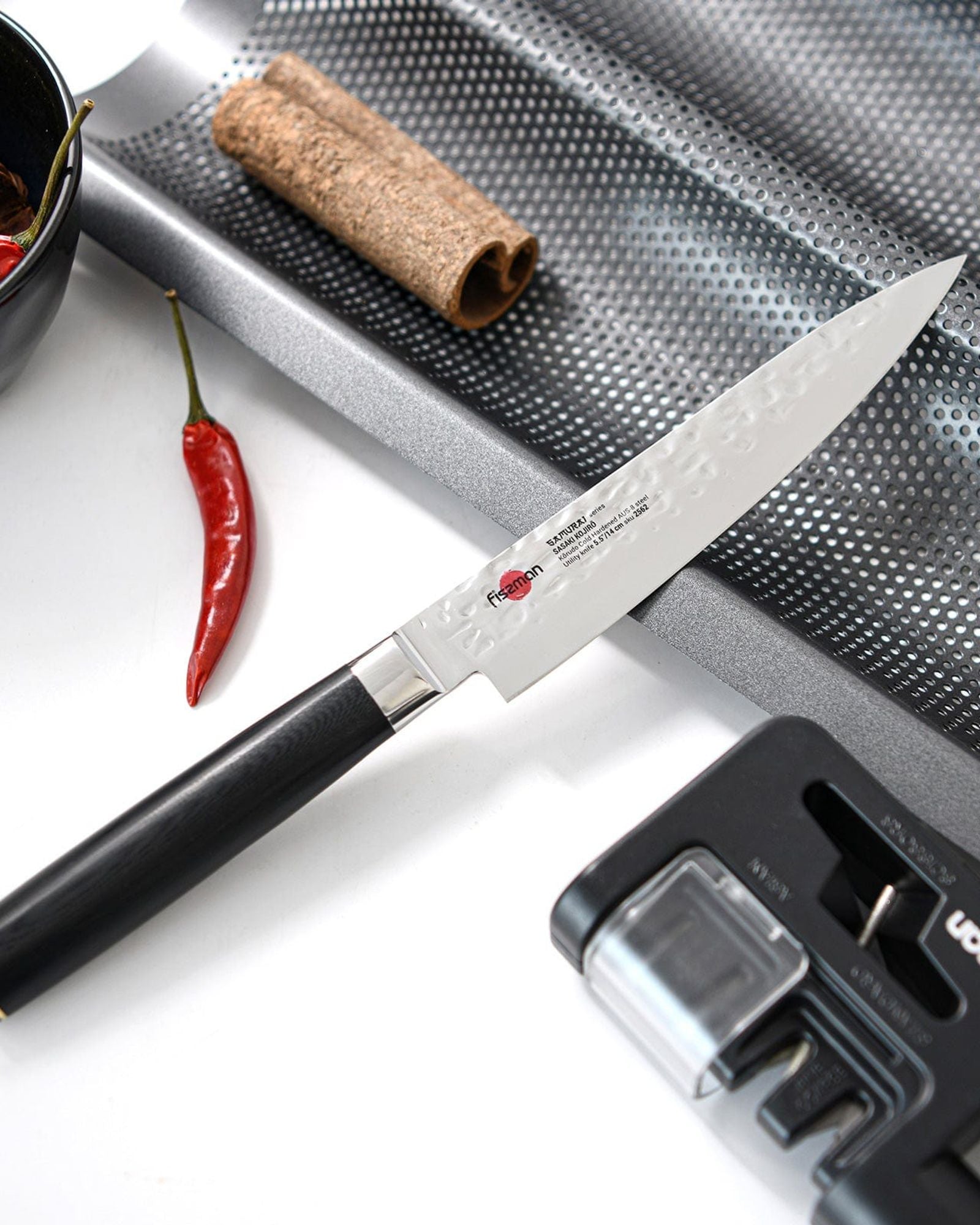 سكين فيسمان متعدد الاستخدامات 5.5 ساموراي كوجيرو 14 سم (فولاذ AUS-8)