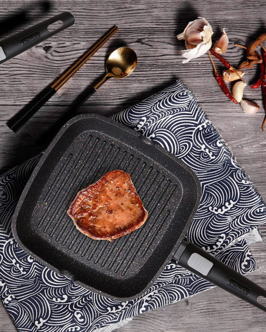 مقلاة فيسمان للشواء بمقبض قابل للفصل، سلسلة ريبستو، مطلية بالبلاتين، غير لاصقة، لون أسود، 24×4 سم