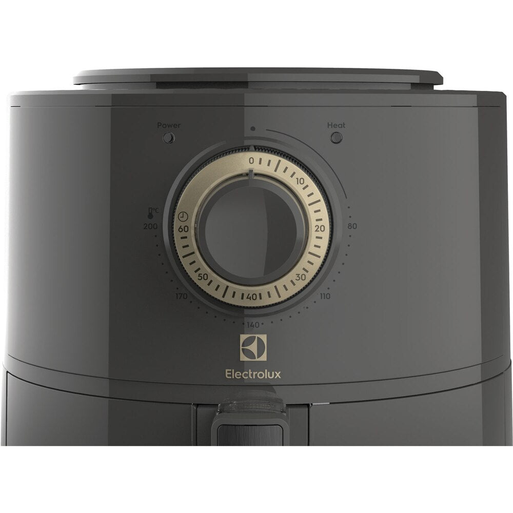 مقلاة هوائية من إلكترولوكس سعة 3 لتر