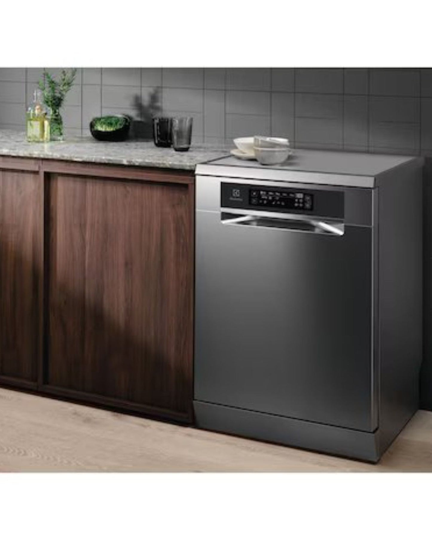 غسالة أطباق إلكترولوكس قائمة بذاتها، 60 سم، تتسع لـ 13 فردًا