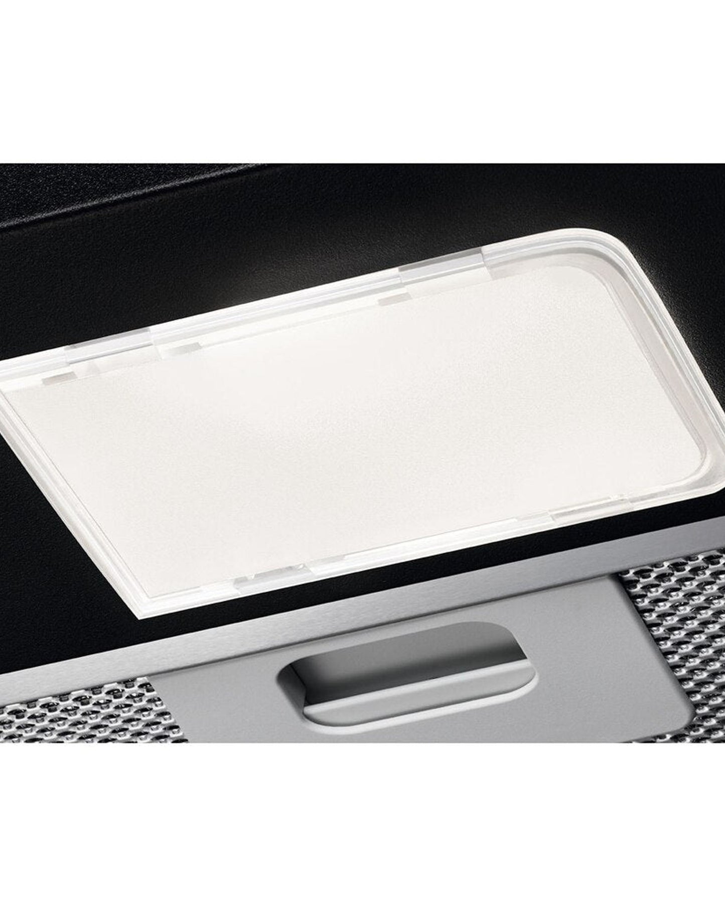شفاط المدخنة Electrolux UltimateTaste 300 مقاس 90 سم