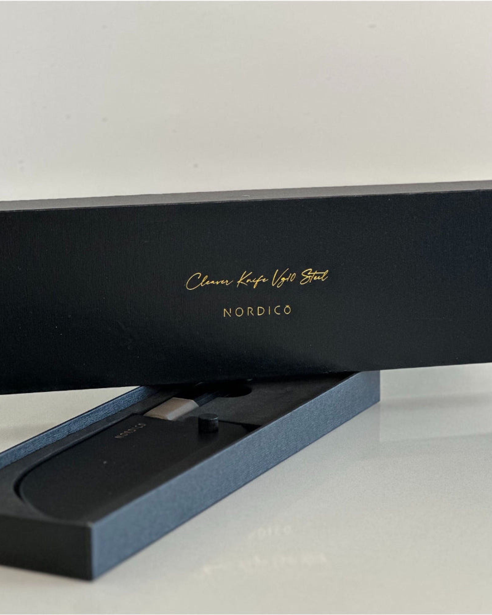 سكين ساطور نورديكو VG-10 ياباني 7 بوصات + غمد خشبي - هدايا
