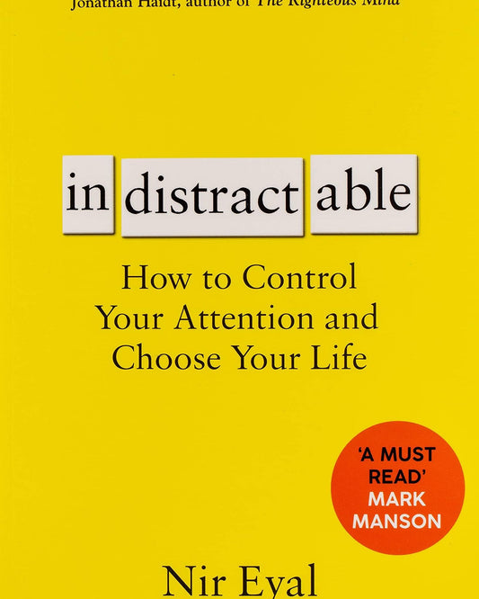 لا يشتت الانتباه