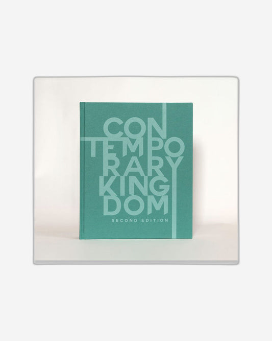 كتاب المملكة المعاصرة الطبعة الثانية باللغة الإنجليزية