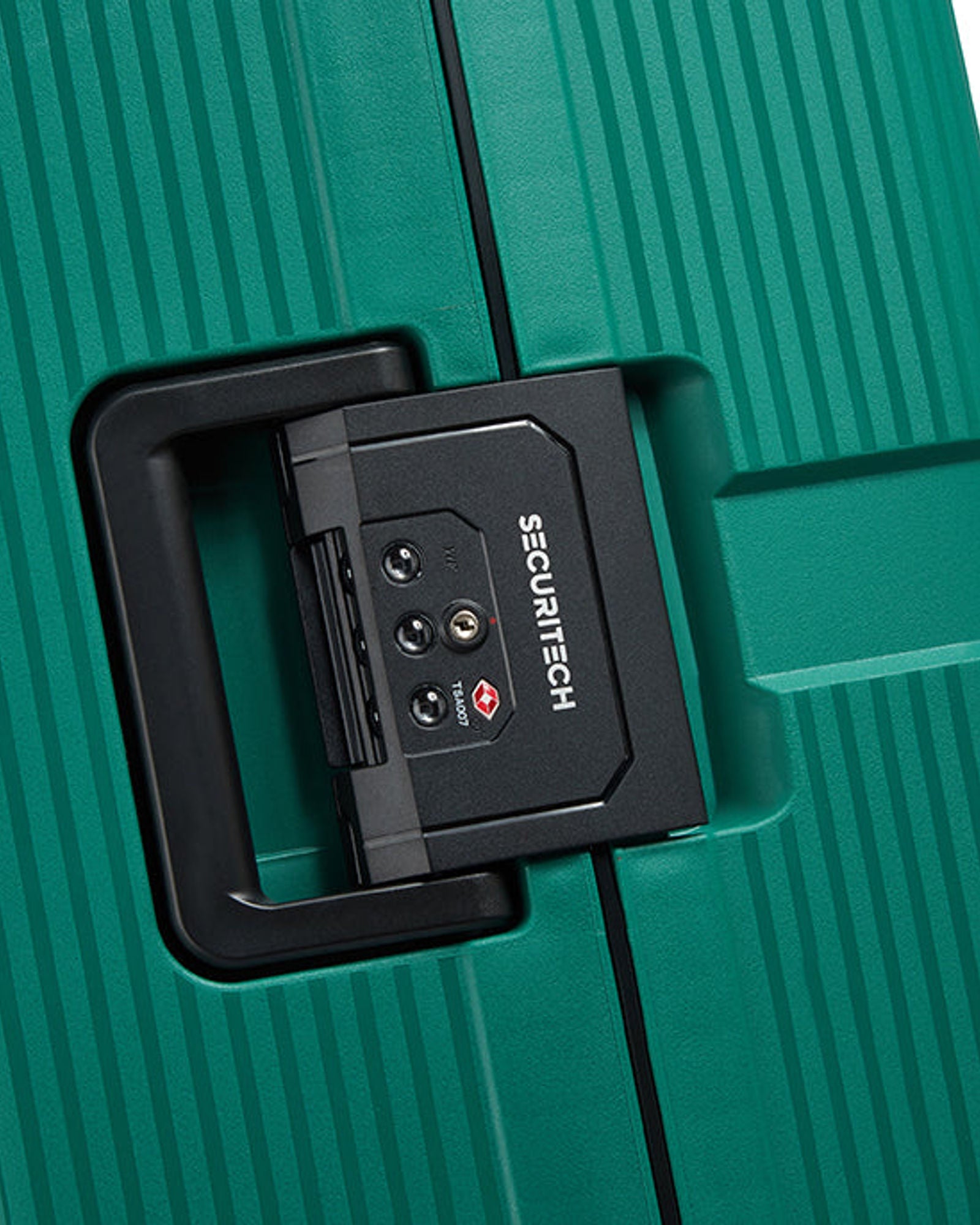 حقيبة ديلسي باريس ستون الصلبة ذات العجلات الأربع