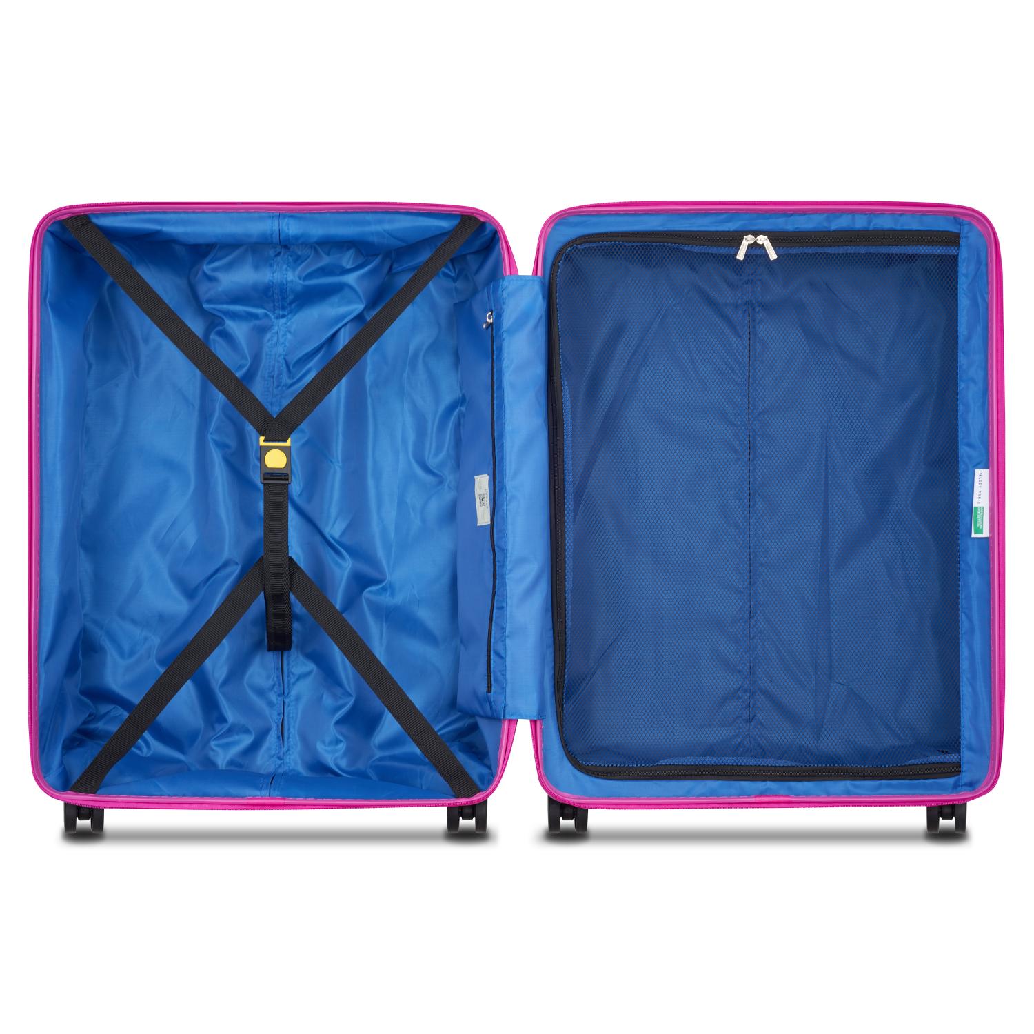 عربة أمتعة UCOB Fabrica 4 ذات العجلات المزدوجة والغطاء الصلب غير القابل للتمدد