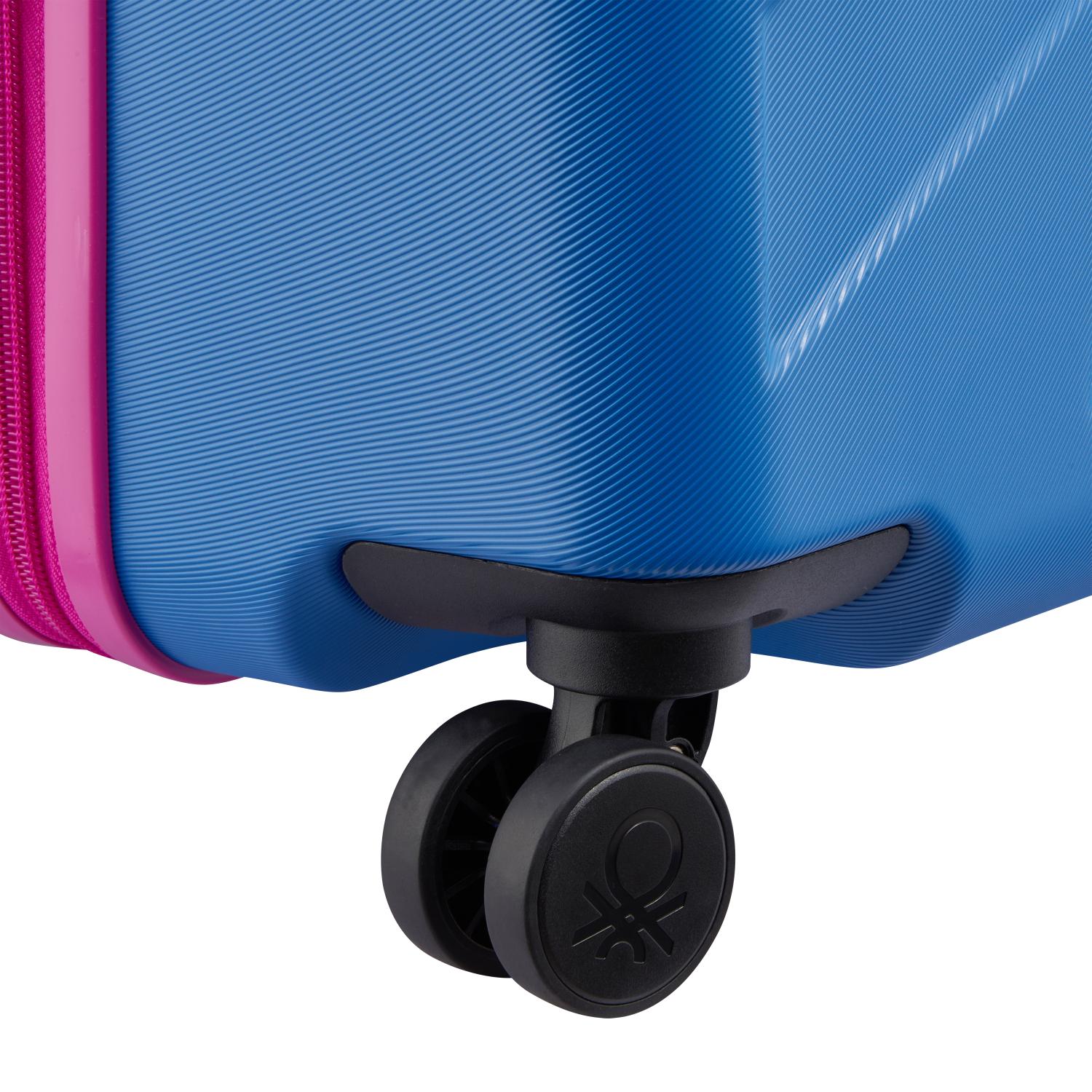 عربة أمتعة UCOB Fabrica 4 ذات العجلات المزدوجة والغطاء الصلب غير القابل للتمدد