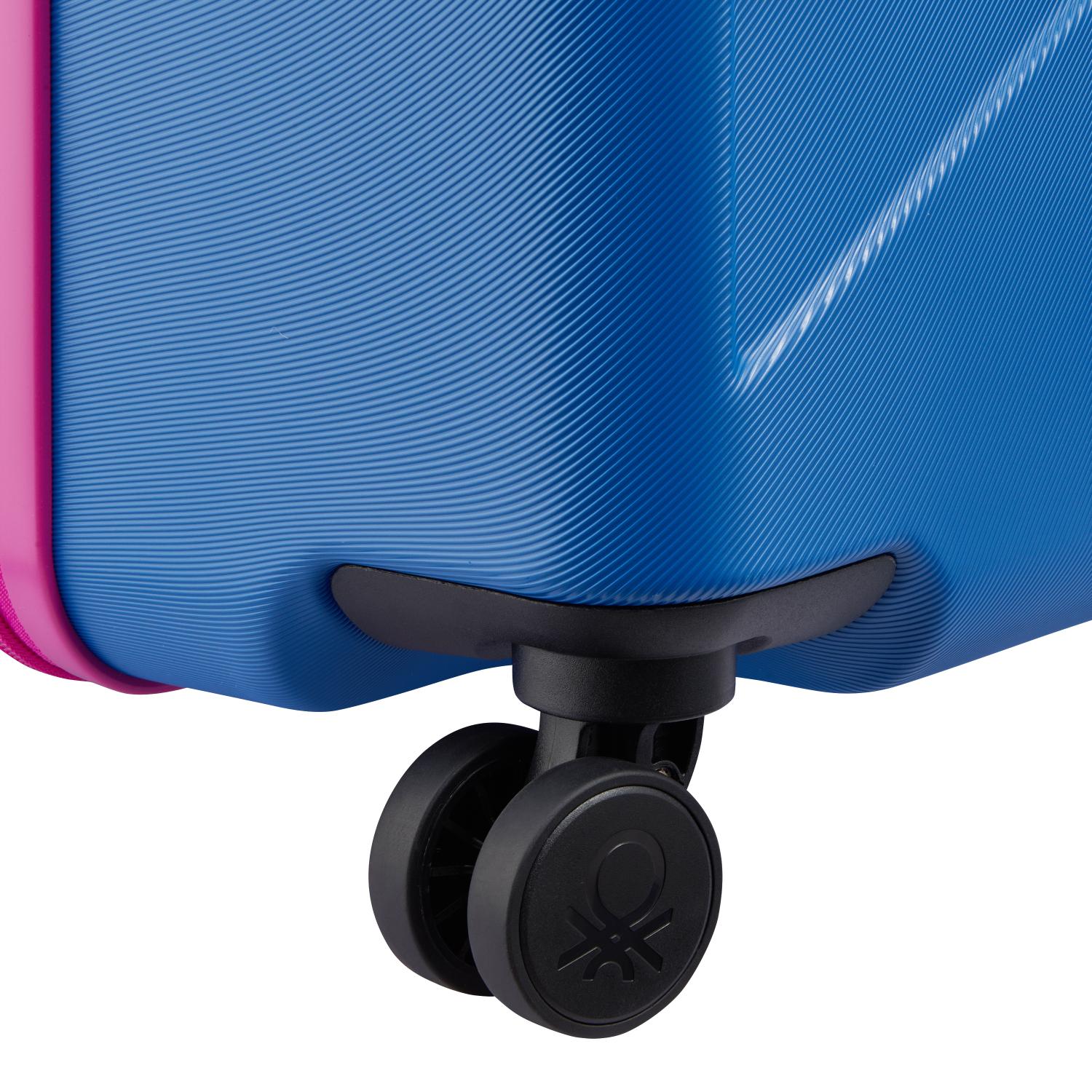 عربة أمتعة UCOB Fabrica 4 ذات العجلات المزدوجة والغطاء الصلب غير القابل للتمدد