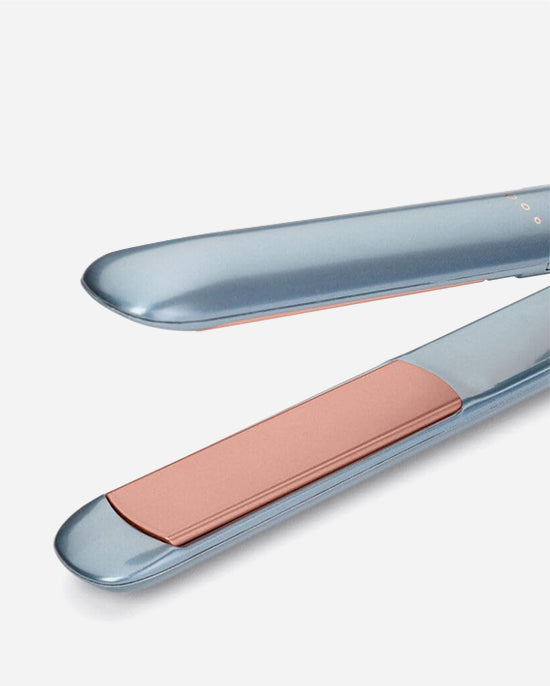 مكواة فرد الشعر بيبي ليس ٢٥ مم - إصدار دينم | ألواح سيراميك، تصفيف سريع، لمسة نهائية أنيقة