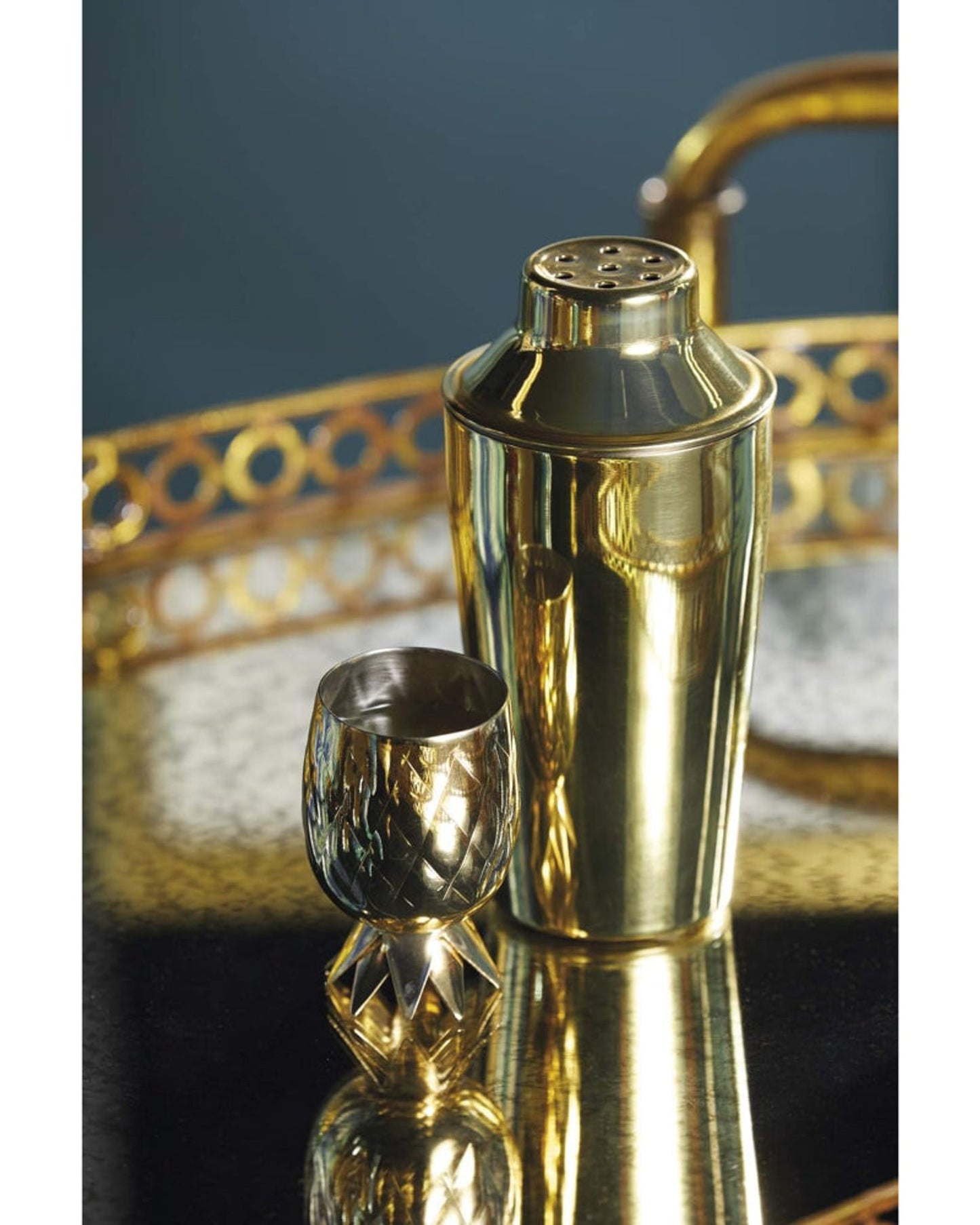 شاكر كوكتيل الأناناس من بي سي نحاسي سعة 325 مل