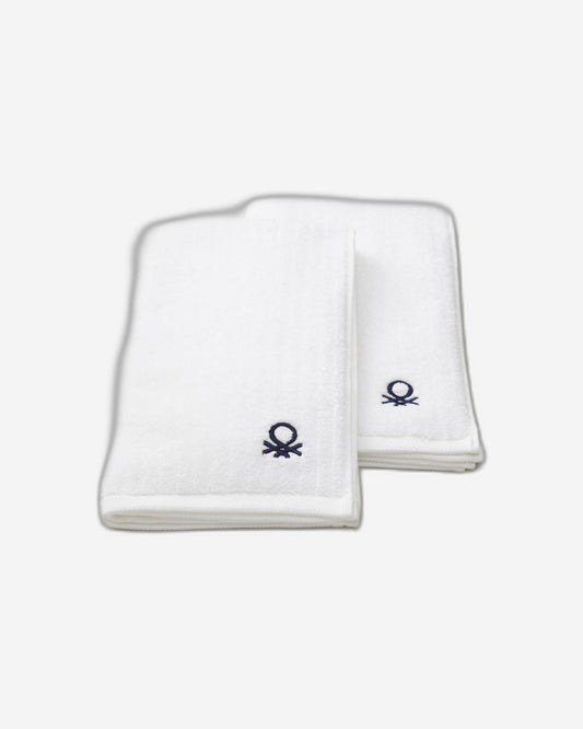 منشفة يد سفاري بيضاء من يونايتد كولورز أوف بينيتون (مجموعة من قطعتين) 450 جرام لكل متر مربع