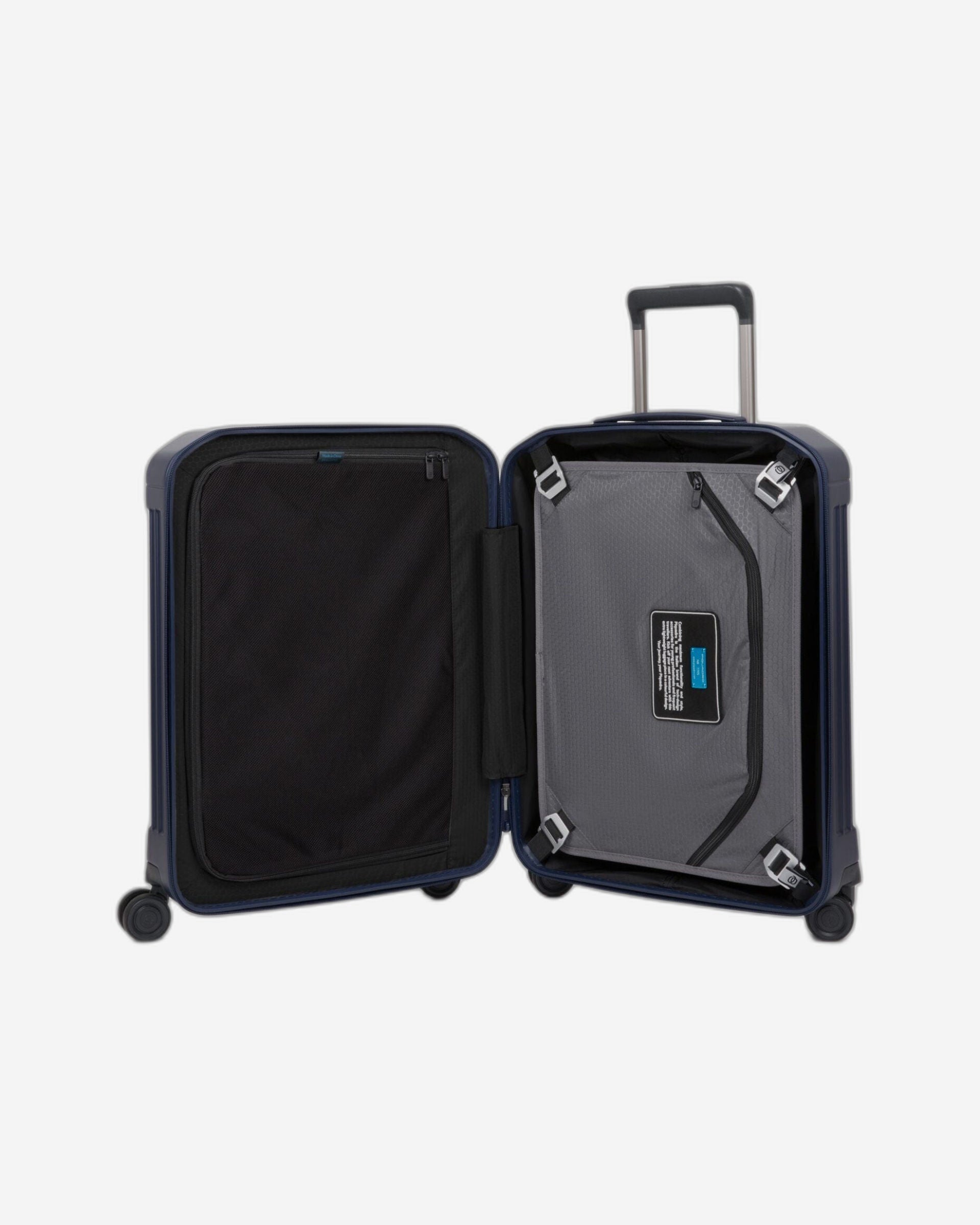 حقيبة بيكوادرو بي كيو لايت فائقة النحافة، 55 سم، حقيبة صلبة بأربع عجلات مزدوجة، لون أزرق مطفي - Bv4425Pql/Bluo