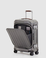 حقيبة بيكوادرو بي كيو إل إم بإطار ٥٥ سم، فحص سريع مع حامل حاسوب، حقيبة صلبة بأربع عجلات مزدوجة، لون أسود/بني فاتح - Bv4426Pqlm/Ncu