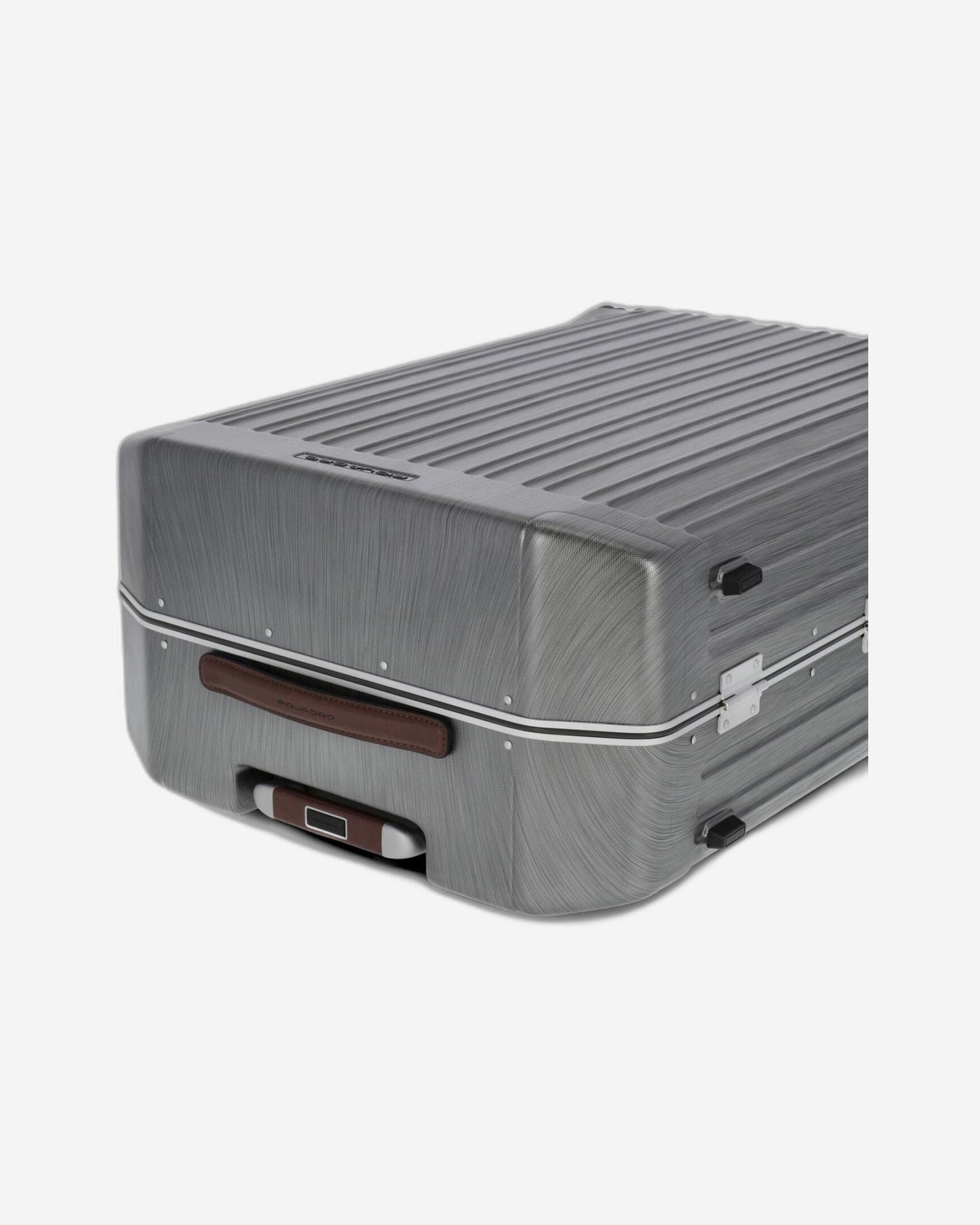 حقيبة بيكوادرو بي كيو إل إم بإطار صلب، مقاس 68 سم، مناسبة لتسجيل الوصول، لون أسود/بني فاتح - Bv4427Pqlm/Ncu