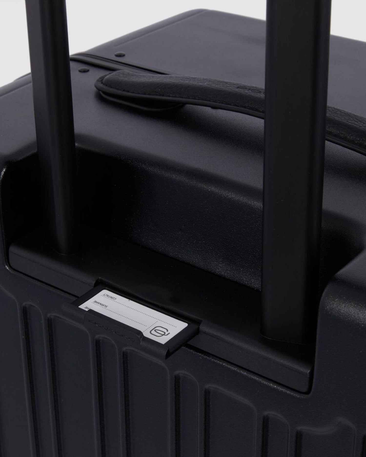 Piquadro Pqlm - Medium Size Hardside Spinner Matt Black