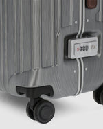 حقيبة سفر بيكوادرو بي كيو إل إم بإطار صلب 75 سم، كبيرة، قابلة للحمل، لون أسود/بني فاتح - Bv4428Pqlm/Ncu