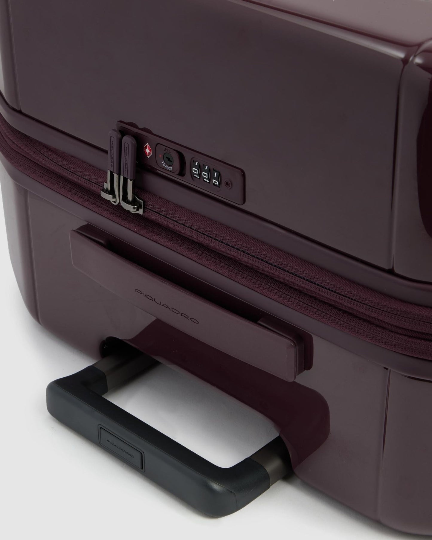 Piquadro Large Expandable 4 Wheel Suitcase Bordeaux