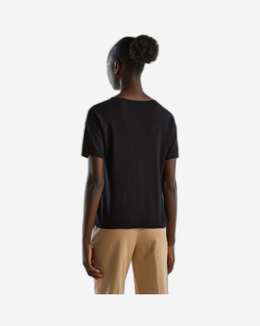 سترة بأكمام قصيرة