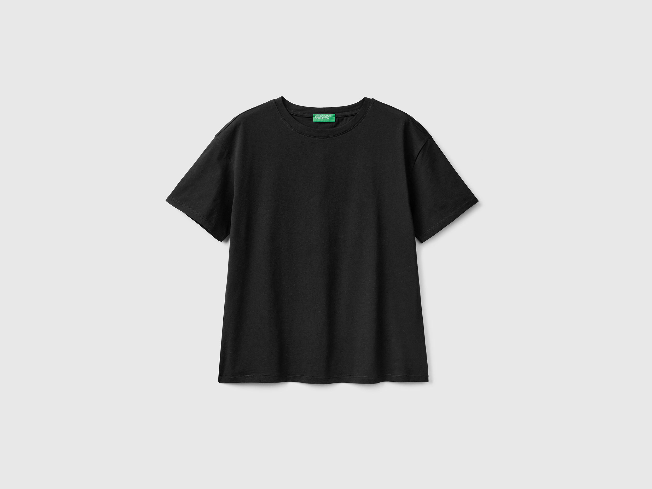 Short sleeve 100% cotton t-shirt