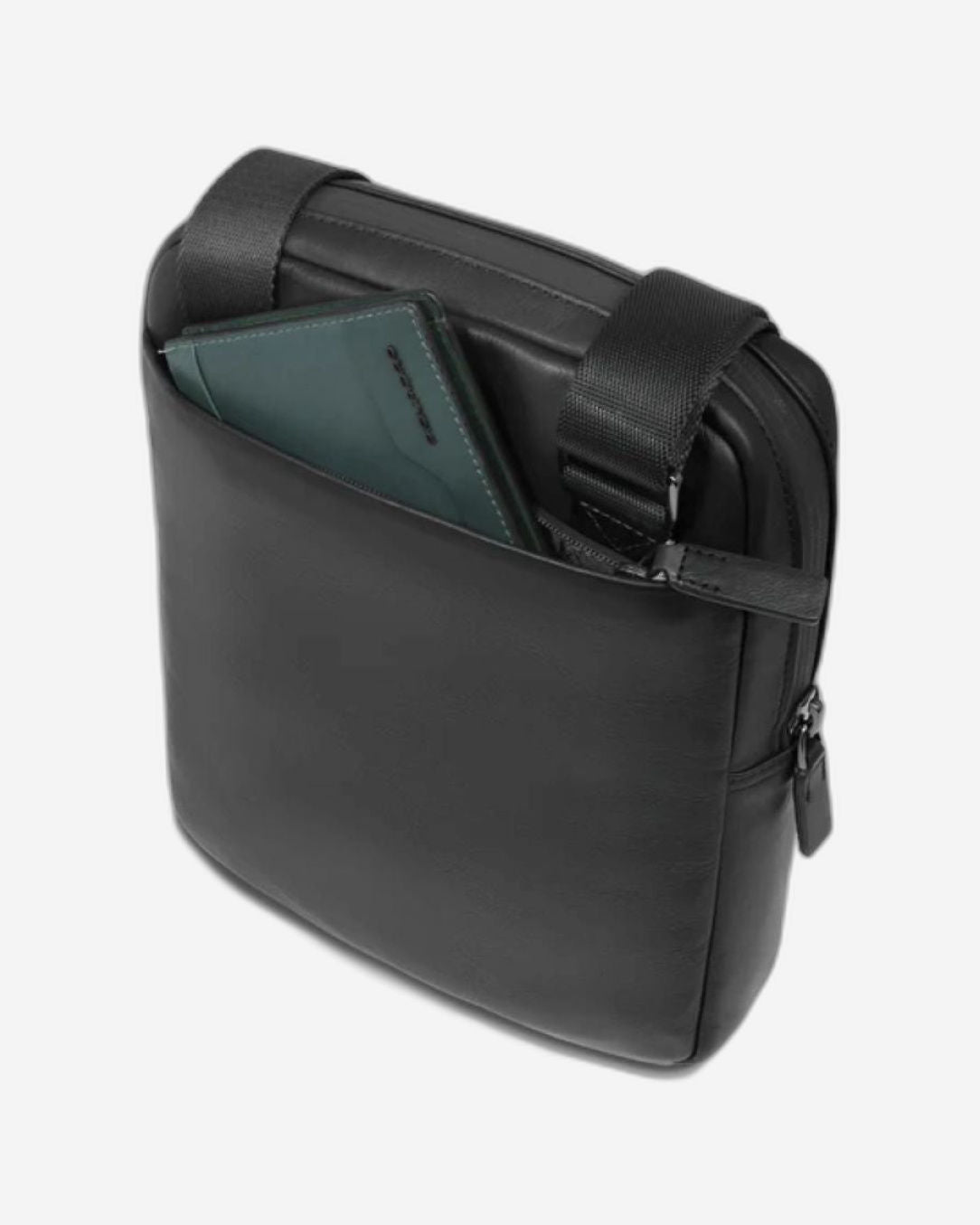 حقيبة كروسبودي Piquadro Urban لجهاز iPad مقاس 10.5 بوصة/9.7 بوصة