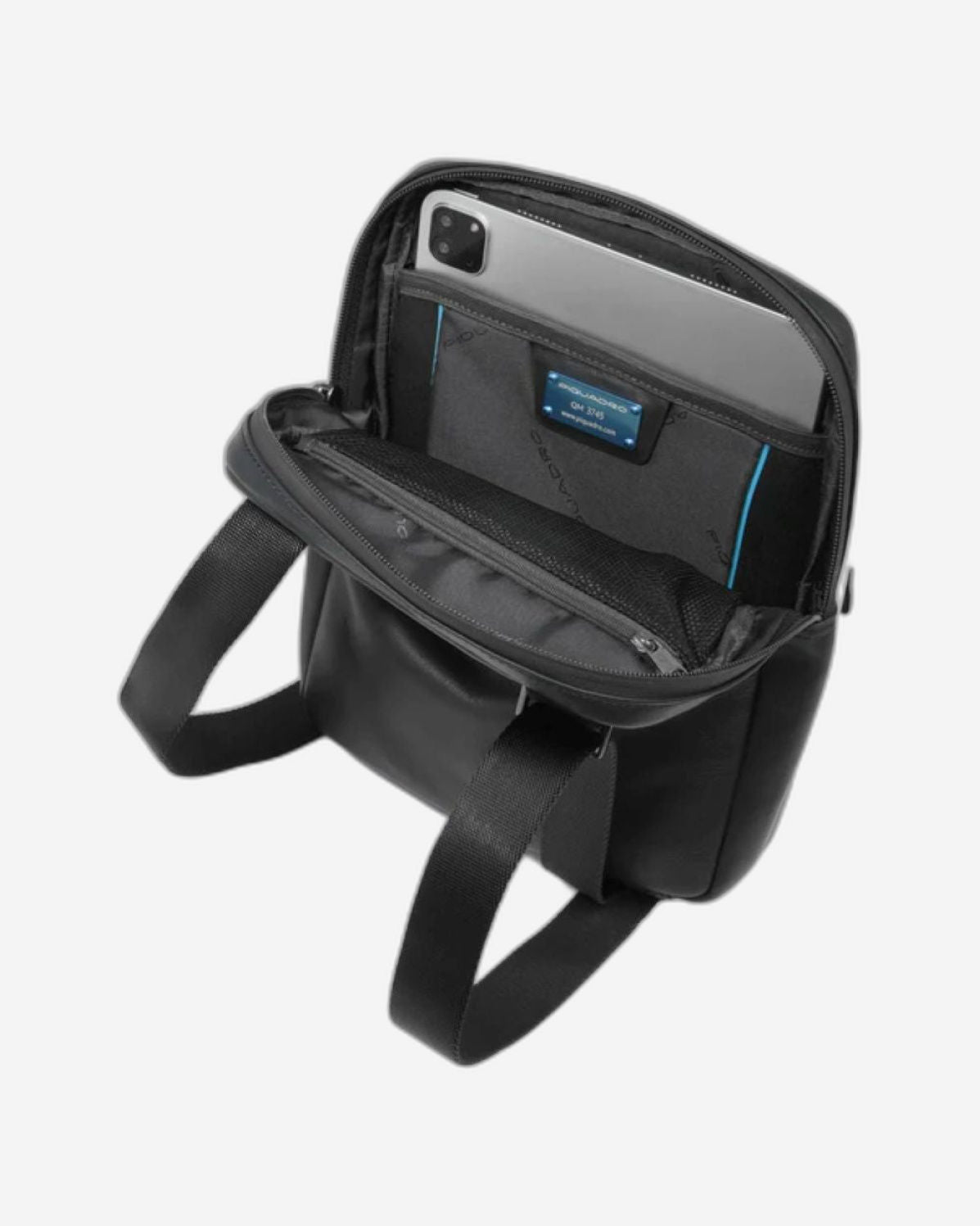 حقيبة كروسبودي Piquadro Urban لجهاز iPad مقاس 10.5 بوصة/9.7 بوصة