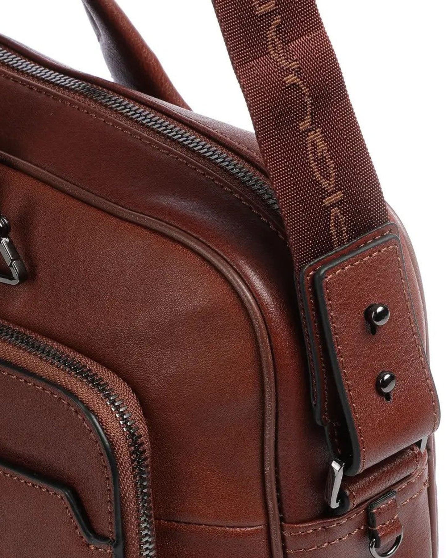 حقيبة كمبيوتر بيكوادرو بورتفوليو مع آيباد إير/برو CA4027B3/CU