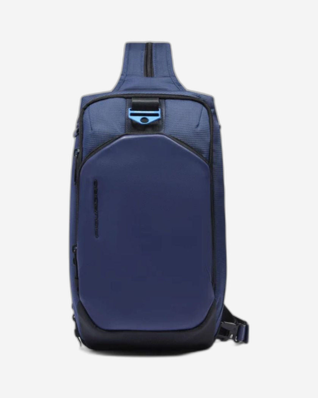 حزام كتف أحادي من بيكوادرو S137 من الجلد النباتي الأزرق CA6632S137/BLU