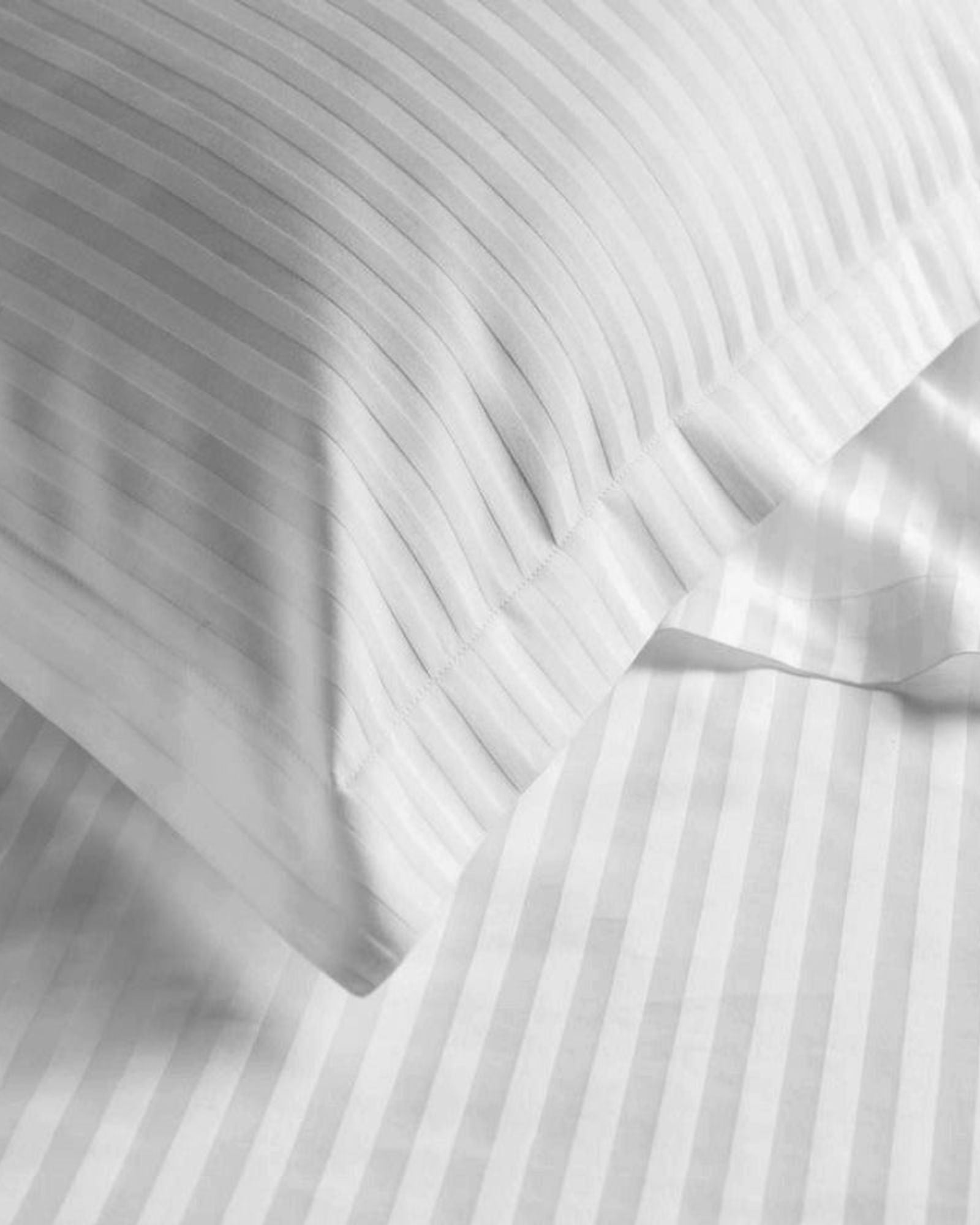 طقم غطاء لحاف قطني فاخر مخطط من 6 قطع من Cotton Home مقاس 220×240 سم