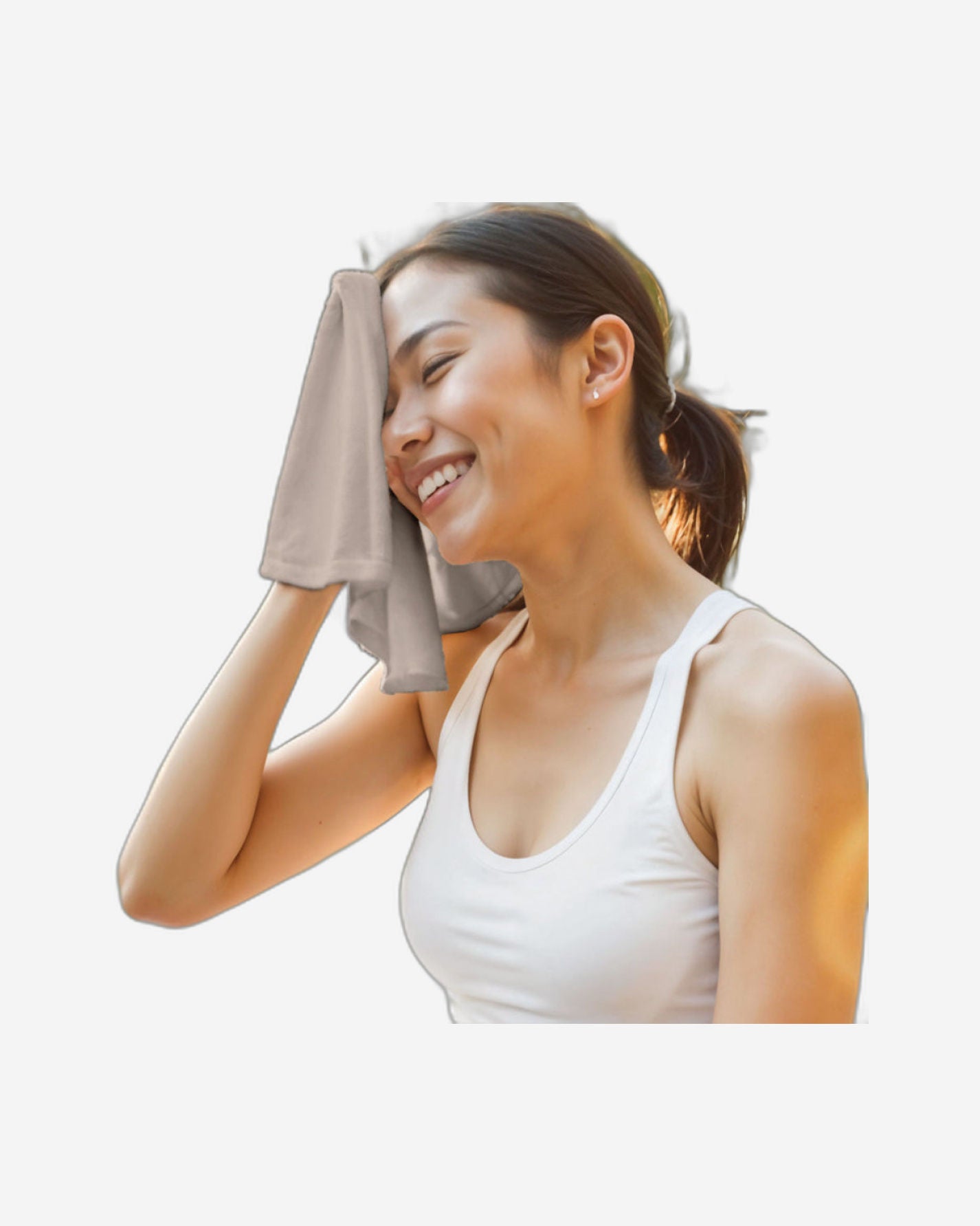 طقم مناشف قطنية فاخرة من كوتون هوم، مكون من 8 قطع: 4 مناشف للوجه (30×30 سم)، منشفتان لليدين (40×70 سم)، منشفتان للاستحمام (70×140 سم)، وزن 600 غرام/متر مربع، سريع الجفاف ومتين.