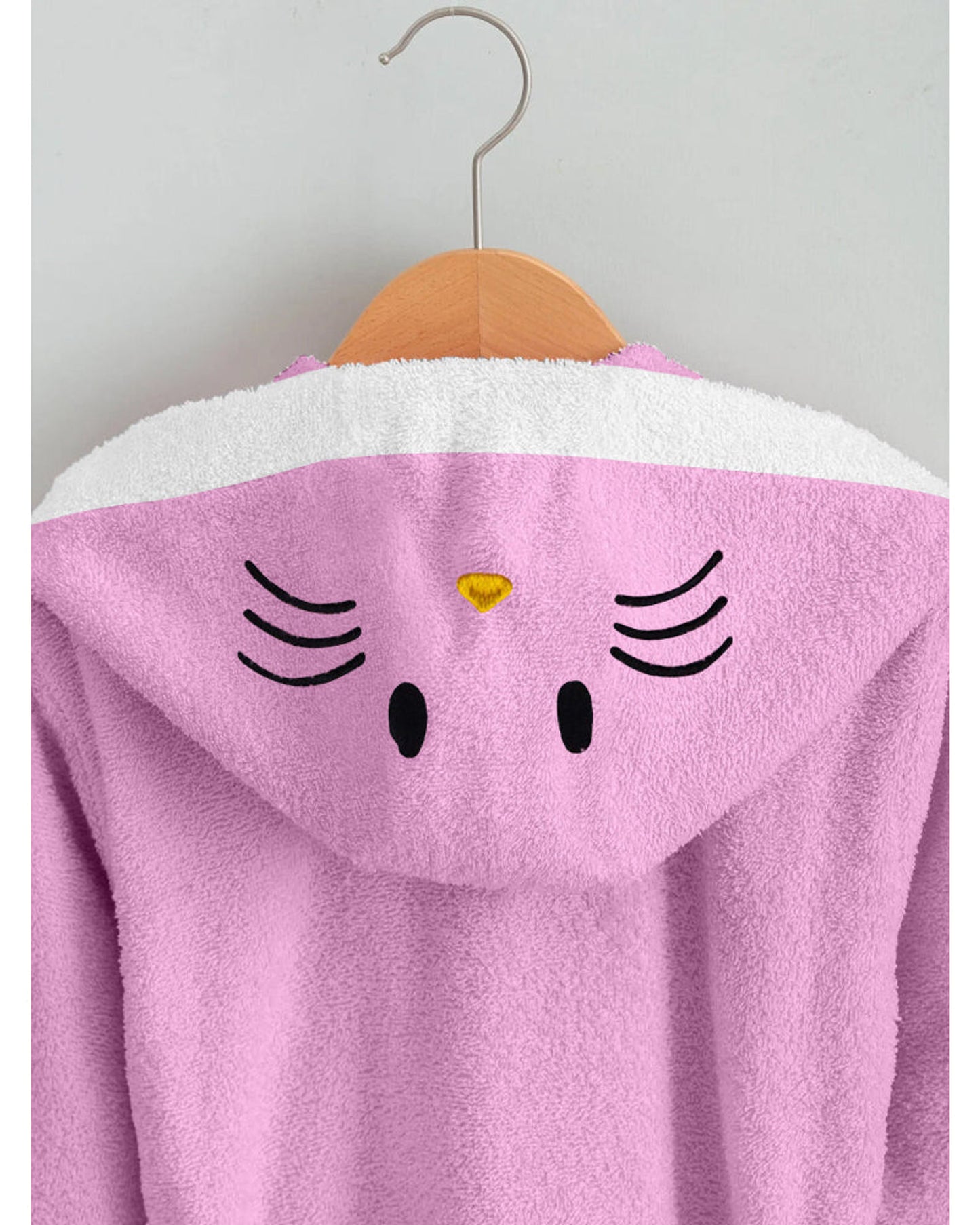 رداء حمام قطني للأطفال مطرز من هوم كيتي مع غطاء رأس وحزام ربط، وردي