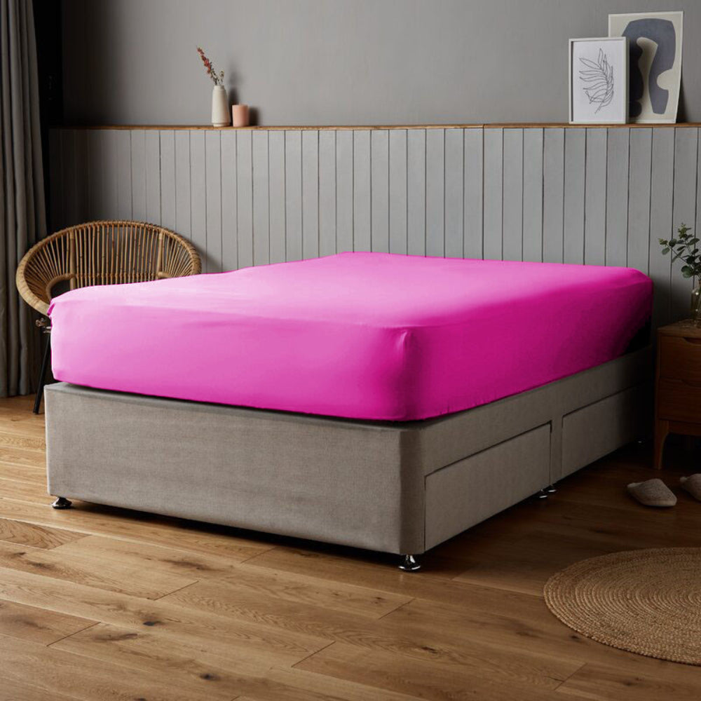 ملاءة سرير قطنية 100% ساتان 300TC من Cotton Home مكونة من 3 قطع باللون الفوشيا