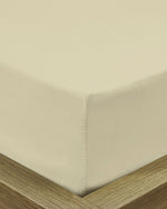 ملاءة سرير قطنية منزلية قطعة واحدة فائقة النعومة باللون البيج