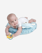 عشي الأول باللون الأزرق الفاتح