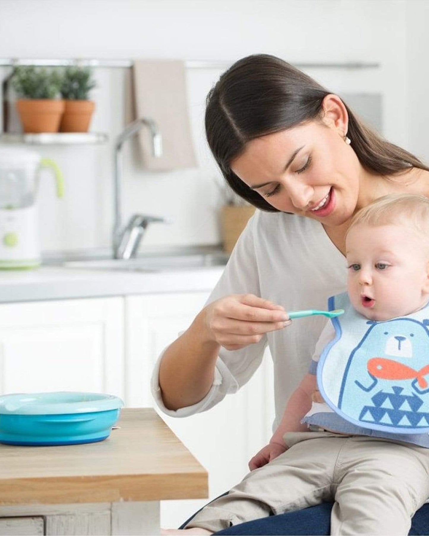 مجموعة الفطام من عمر 6 أشهر فما فوق باللون الوردي