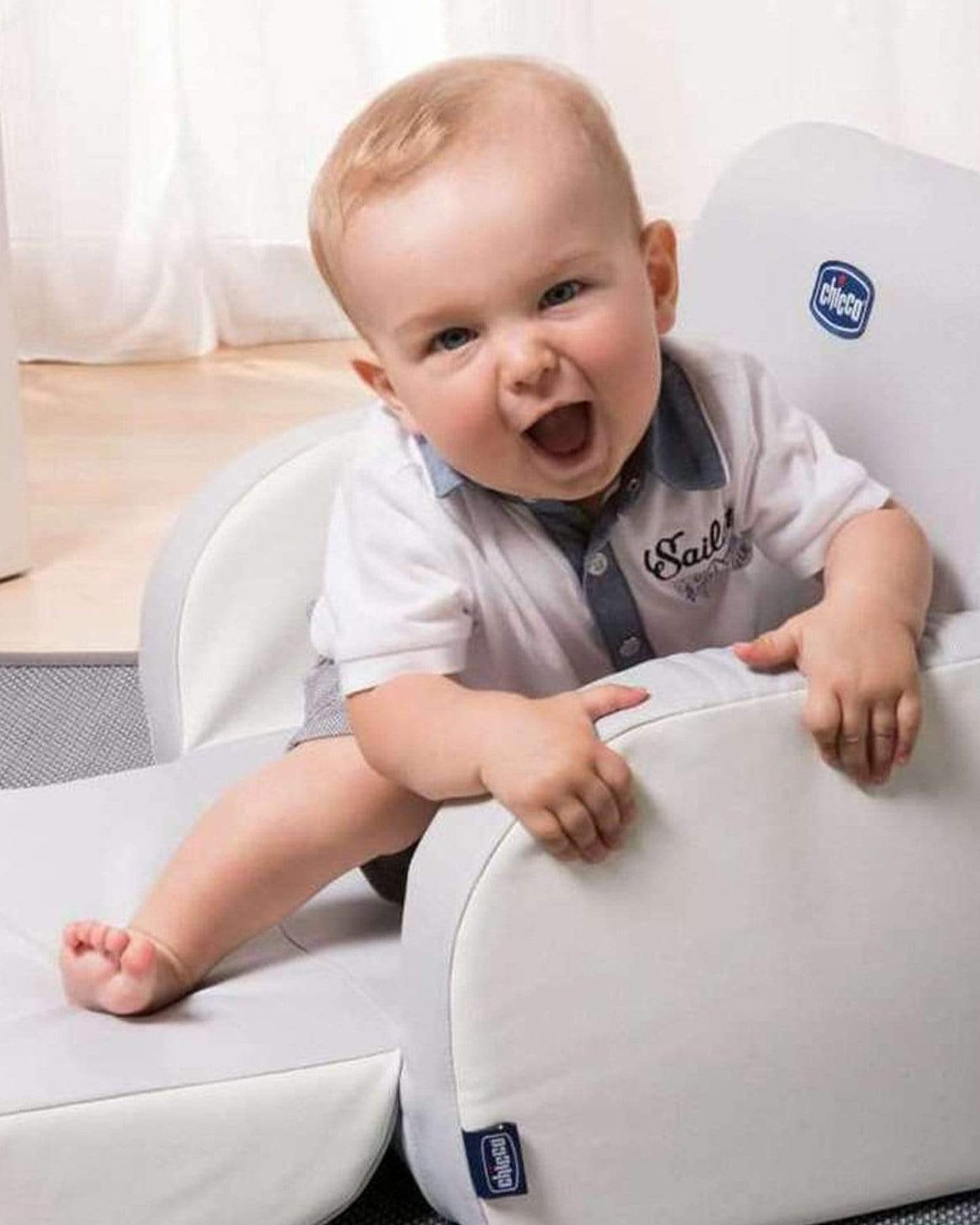 كرسي بذراعين ملتوٍ (3 تكوينات) أحمر